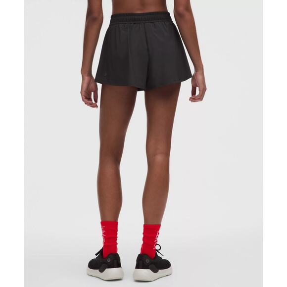 Lululemon Pace Crush High-Rise Short 2.5" - S - Black - Picture 3 of 6